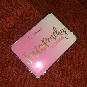Too Faced Peaches & Cream Eyeshadow Palette